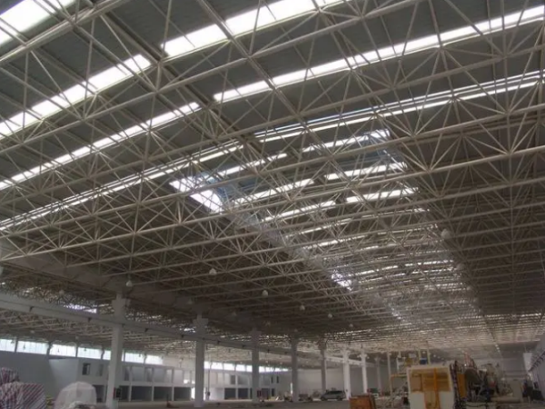 陕西网架工程施工中需要注意哪些事项？